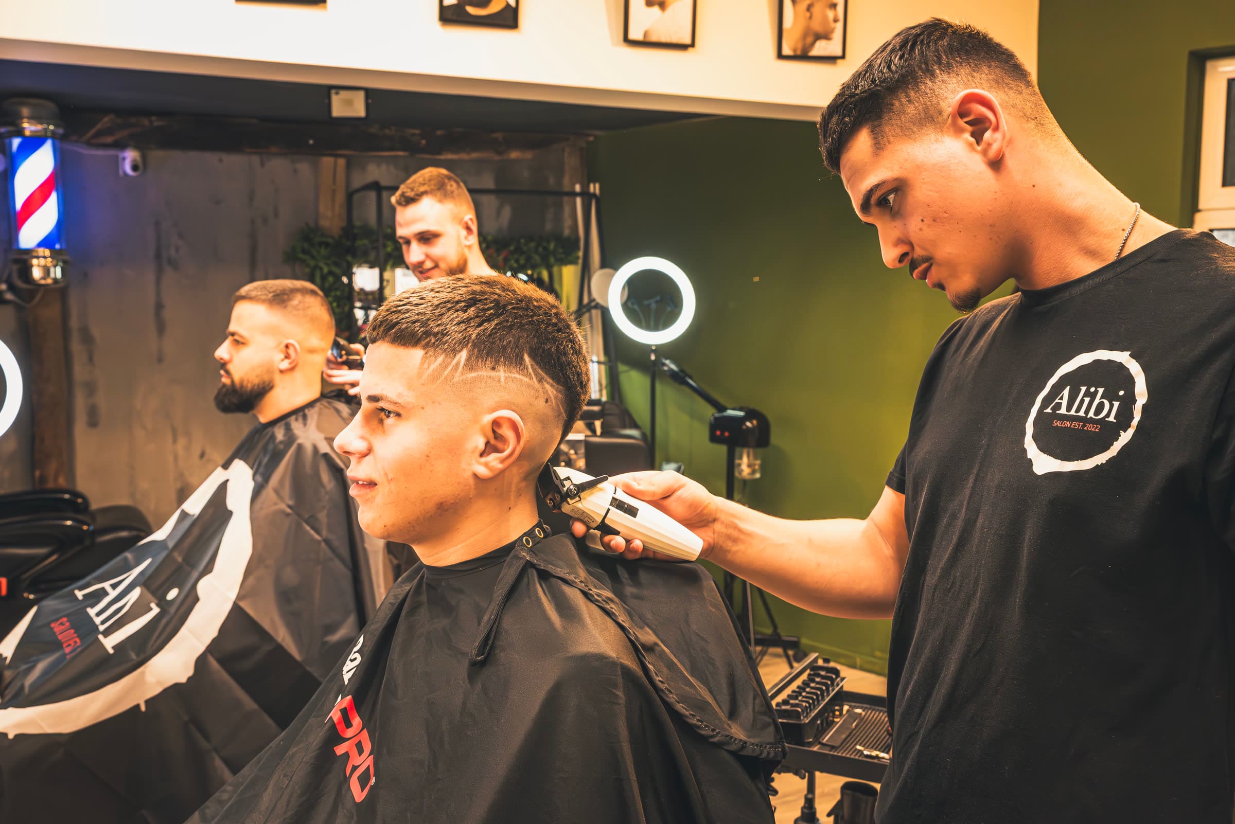 Подстригване в Alibi Salon