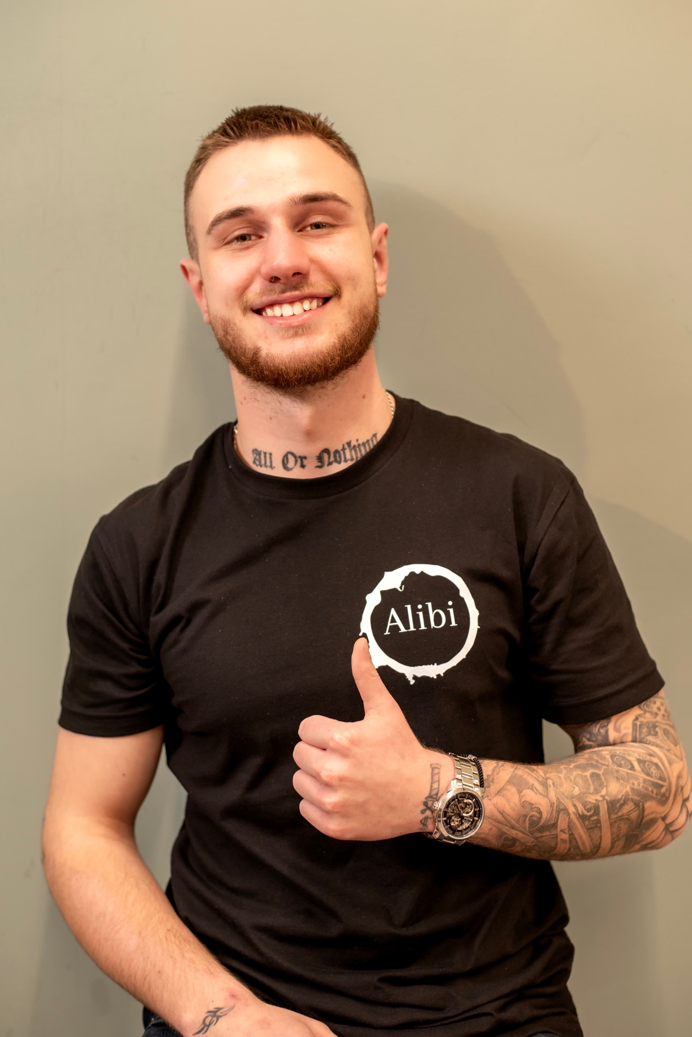 Бръснар Влади — Alibi Salon